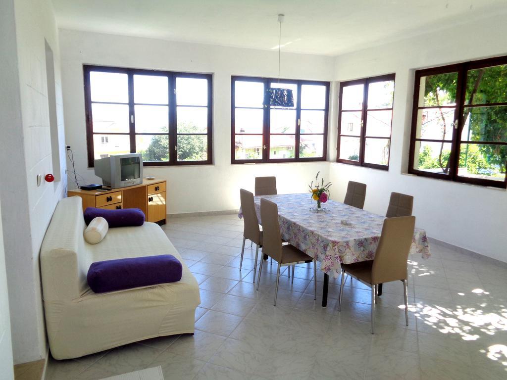 Apartments Skrivaneli Jelsa  Ngoại thất bức ảnh
